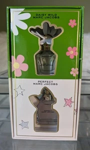 Marc Jacobs Perfect And Daisy Wild Eau De Parfum 2-Piece Mini Gift Set .13 Oz Ea - Picture 1 of 6