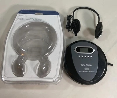 Reproductor de CD portátil Insignia NS-P4112 60s protección antichoques con auriculares Foto 1 de 4