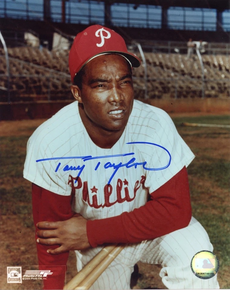 Tony Taylor signed 8x10 photo Philadelphia Phillies autograph - Image 1 of 1