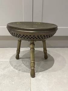 Vintage Fußwärmer Hocker Messing verziert 3 Bein Pflanzenständer �� - Bild 1 von 13