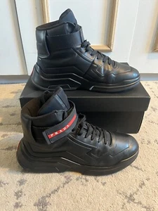 ZAPATOS DEPORTIVOS PRADA POLARIUS DE CAÑA ALTA GRUESOS NEGROS REINO UNIDO 8 PRECIO DE VENTA SUGERIDO POR EL FABRICANTE 800 £ - Imagen 1 de 6