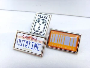 BACK TO THE FUTURE NUMBER PLATE FLUX CAPACITOR PERFECT 2015 LAPEL PIN BADGE TIE - Picture 1 of 6