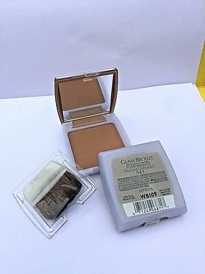 L'OREAL Glam Bronze BRONZING POWDER - DAZZLING SUNLIGHT #943 New LOT OF 2  - Image 1 of 2