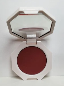 Rubor en crema Fenty Beauty Cheeks Out RIRI 14 tamaño completo - Imagen 1 de 8