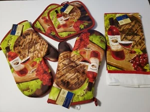 New Home Collection Kitchen Oven Mitts Mittens Wine Grapes French Style - Picture 1 of 2