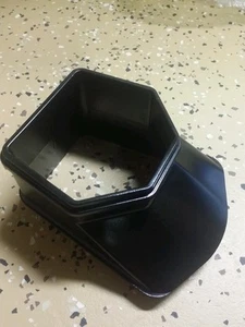 CARCASA ESCAPE EVINRUDE JOHNSON 341197 NUEVA - Imagen 1 de 3