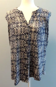 Max Jeans Women's Size L Top V Neck Sleeveless Blue White Floral Button Front - Picture 1 of 11