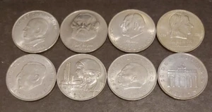 COLECCIÓN - 8 x 20 marcos RDA conmemorativos monedas de colección con PUERTA DE BRANDENBURGO - VINTAGE - Imagen 1 de 5