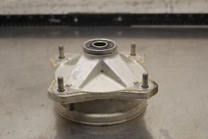 1986 Polaris Trail Boss 250R FRONT WHEEL LEFT HUB C339 - Picture 1 of 6