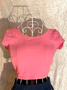 Republic T-shirt Women Top Cropped Stretch Open Back Short Sleeve Pink Size 8 - Picture 1 of 8