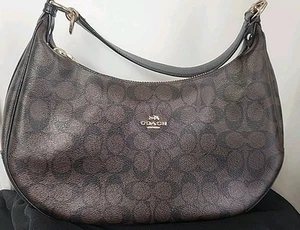 Coach 38268 Harley East West Signature Hobo Shoulder Hand Bag Purse EUC - Picture 1 of 11