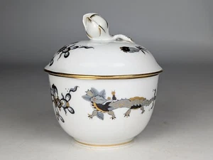 Vintage Meissen Rich Court Black DragonBowl & Cover with Rose Finial - Picture 1 of 14