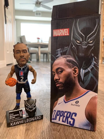 Kawhi Leonard LA Clippers New In Box Wakanda Black Panther SGA Marvel Bobblehead Cover
