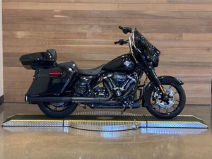 2021 Harley-Davidson Street Glide® Special - Picture 1 of 6