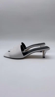 Michael Kors Mujer Merriam Kitten Sandalia Óptica Blanco Zapatos 7.5 Foto 1 de 2