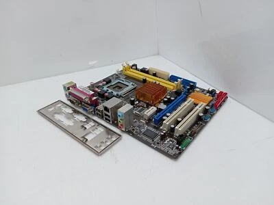 ASUS P5KPL-AM EPU Socket LGA775 DDR2 Micro ATX Motherboard With I/O Shield - Image 1 of 4