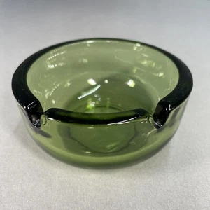 Vintage Green Glass Round Ashtray Mid Century 3.75” Two Slots - Picture 1 of 8