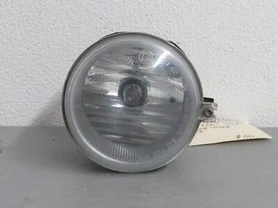 2008 DODGE NITRO AVENGER CALIBER LEFT OR RIGHT SIDE FOG LIGHT - Image 1 of 4