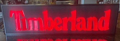 RARO Letrero Iluminado Timberland 40” X 11” X 3.5” Letras Elevadas Excelente Estado Foto 1 de 4