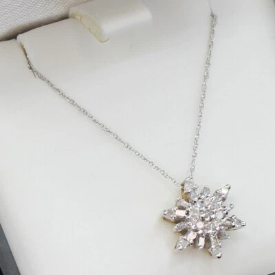 Enchanting 14K Gold Diamond Cluster Snowflake Star Pendant Charm Necklace Chain - Image 1 of 4