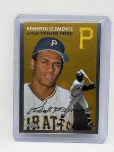 2023 Topps Chrome Platinum Anniversary Roberto Clemente Image Variation Pirates - Picture 1 of 2