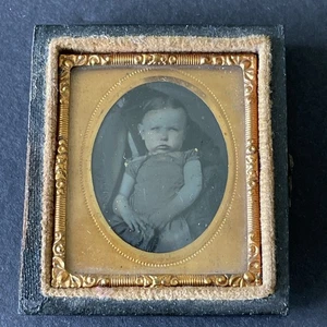 Versteckte Mutter Kind in getarnten Armen ECHTE Ambrotypie Antik um 1870 Sechzehnter Teller - Bild 1 von 9