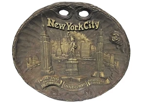 Placa de pared vintage de cuenco con patas 3D de la ciudad de Nueva York por flecha 10x12 madera ligera - Imagen 1 de 10