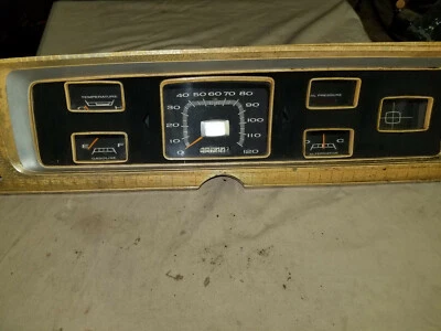 PLYMOUTH BELVEDERE II 1965 original velocímetro calibre grupo y bisel Foto 1 de 4