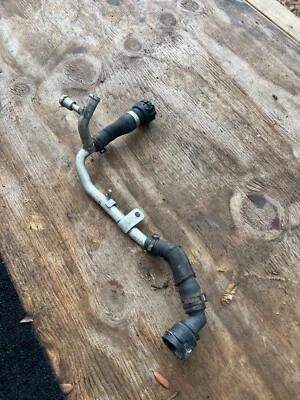 2010-12 奥迪 S4 散热器软管冷却剂软管 3 017 373 01S — 第 1/3 张图片