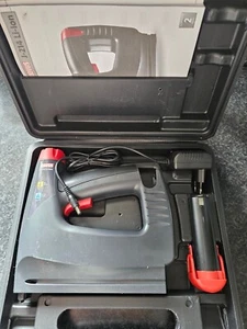NOVUS J-214 Elektrotacker Akku Tacker + 1 Packung Tackern - Bild 1 von 2