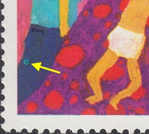 ERROR-VARIETY = BLUE RING on SKIRT = Christmas,child Canada 1975 #676 MNH [ec547 - Picture 1 of 2