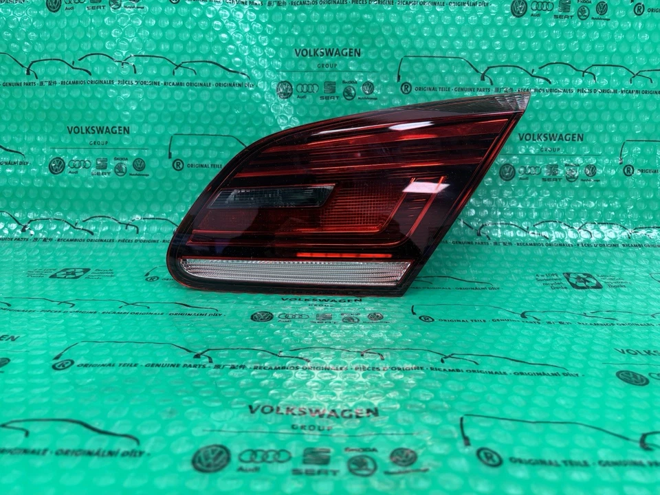 Новый подлинный правый внутренний светодиодный задний фонарь VW CC 3C8945308T 2012-2017 - Изображение 1 из 4