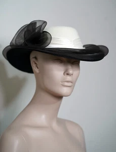 Monochrome Elegance – Black & White Formal Hat with Statement Flower - Picture 1 of 3