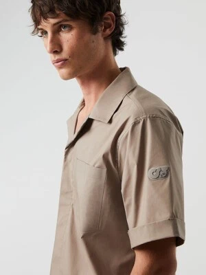 Camisa resistente al agua ALPHA TAURI NUEVA CON ETIQUETAS GALESA V1.Y8.01 talla L precio de venta sugerido por el fabricante 270 USD Foto 1 de 4