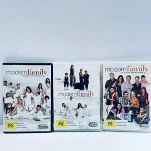 Modern Family Seasons 2 - 4 (DVD 2010) Region 4 PAL Comedy Brand New & Sealed - Picture 1 of 7