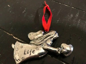 Silberner Engel mit Herz LIEBE, LEBEN Ornament - Bild 1 von 5