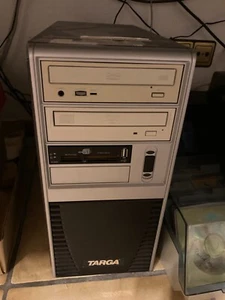 2 TFT + PC de escritorio, 8 GB RAM, disco duro de 1 TB, AMD Athlon 64 bits X2 doble núcleo 2,5 GHz, Win10 - Imagen 1 de 23