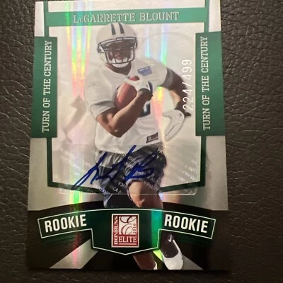 2010 Donruss Elite: Turn of the Century RC  Auto LeGarrette Blount /499 - Image 1 of 2