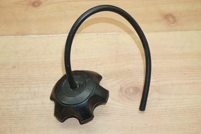 Honda CR80R CR80 CR 80 R 1985-1987 tanque tapa gasolina CR125R CR250R 17620-KA3-730 Foto 1 de 4