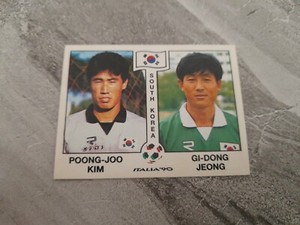 2119) POONG-JOO KIM/GI-DONG JEONG SOUTH KOREA - ITALIA 90 PANINI STICKER