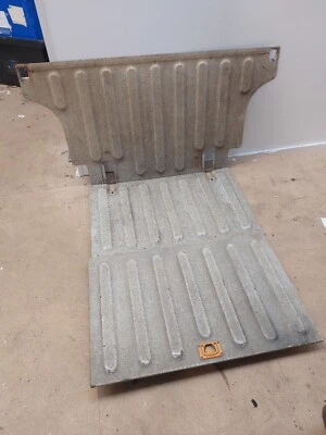 Delineador de piso para bota Saab 95 Foto 1 de 3