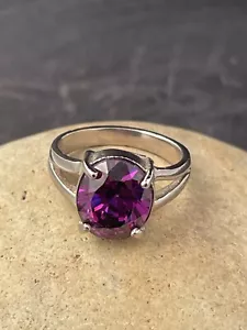 SIMULATED AMETHYST RING set in .925 STERLING SILVER FREE SHIPPING !!! - Picture 1 of 11