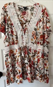 Torrid Floral Pullover Blouse Tunic Short Sleeves Sz 4 4X - Picture 1 of 3