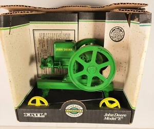 Error Ertl 1990 John Deere Model E Die-Cast Hit & Miss Engine 1/6 scale USA Made - Picture 1 of 7