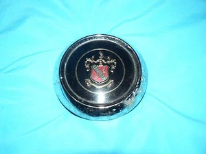 Vintage 60-70's Center Cap Used OEM - Picture 1 of 1