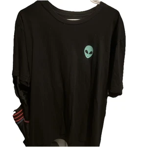 Eighty Eight XL schwarz aquablau Alien UFO Kopf "We Out Here" T-Shirt - Bild 1 von 6