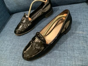 Prada Milano Metal Triangle Logo 45mm Loafer Pumps Schwarz Größe 39,5EU - Bild 1 von 11