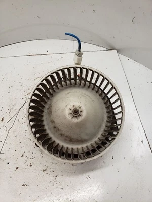 Blower Motor Fits 99-04 PATHFINDER 1381584 - Image 1 of 4