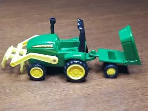 Ertl John Deere excavator Tractor - H0116 WY00 Green farm sand toy - Picture 1 of 7