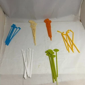 #6995 VTG Sport Swizzle Sticks Baseball Basketball Football Hockey Golf Tennis - Picture 1 of 7